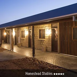 Saltbush Retreat , Longreach Australien